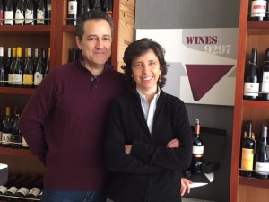 Helena Pereira Muelle e Alberto Goldstein, os proprietários da Wines 9297.